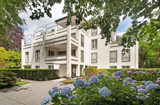 Wohnung zur Miete 5.800 € 4 Zimmer 177 m² Uhlenhorst Hamburg 22085