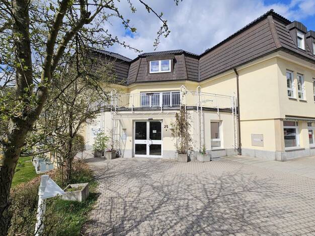 Wohnung zum Kauf 207.500 € 3 Zimmer 74 m² 2. Geschoss Neustadt Neustadt bei Coburg 96465