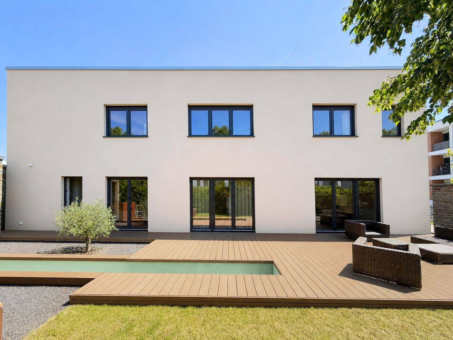 Einfamilienhaus zum Kauf - Ansicht 2