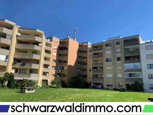 Wohnung zum Kauf 289.000 € 3,5 Zimmer 97,5 m² 3. Geschoss Gurtweil Waldshut-Tiengen 79761