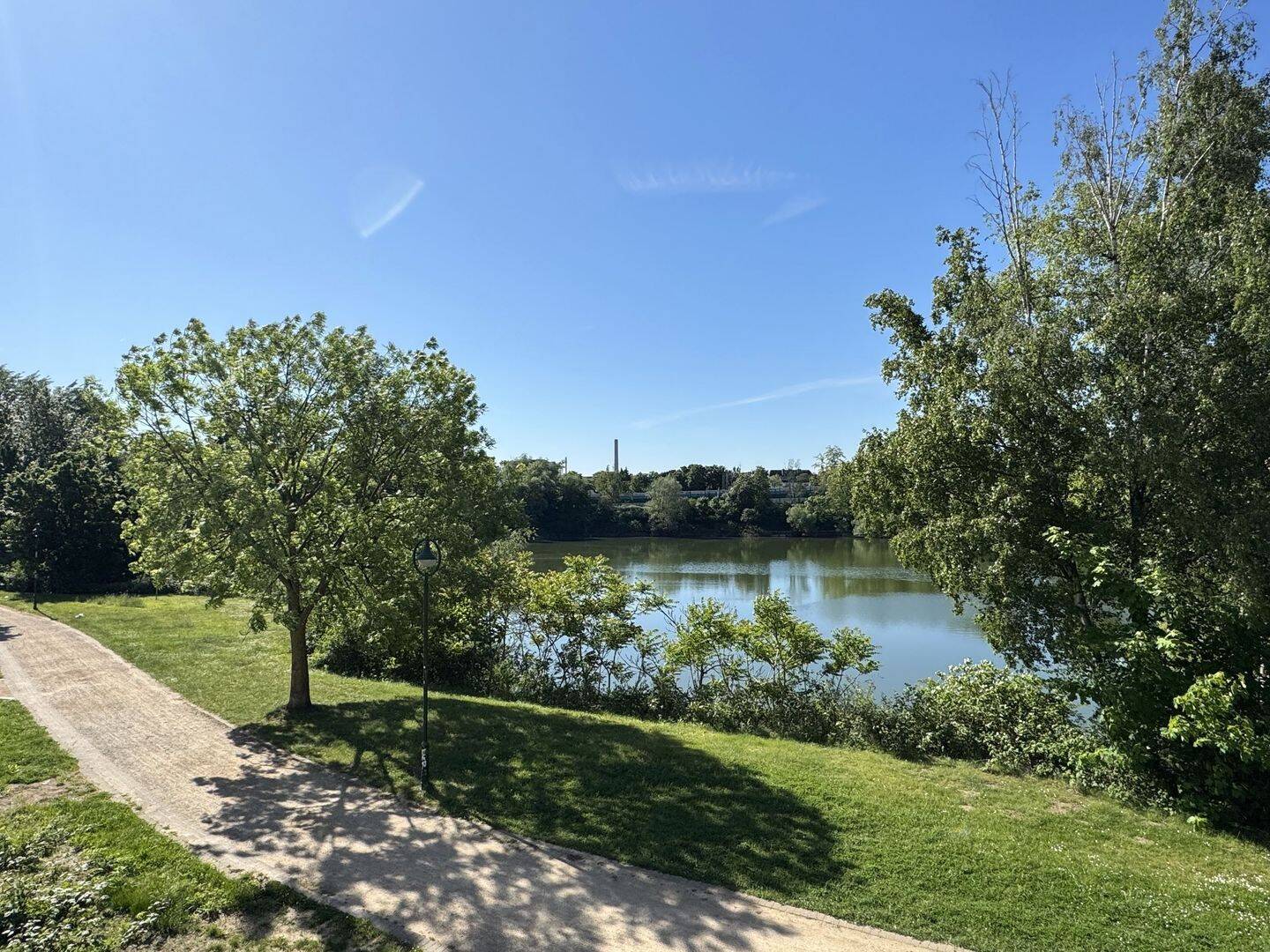 Property thumbnail 12