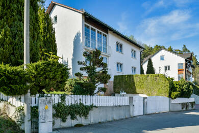 Mehrfamilienhaus zum Kauf 299.000 € 7 Zimmer 205 m² 810 m² Grundstück frei ab sofort Ettmannsdorf Schwandorf 92421