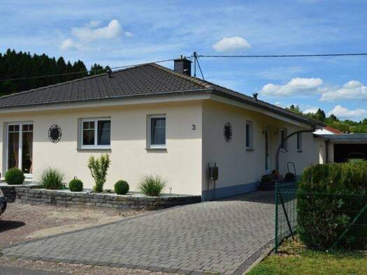 Bungalow zum Kauf provisionsfrei 449.000 € 4,5 Zimmer 125 m² 700 m² Grundstück Fremersdorf Rehlingen-Siersburg 66780