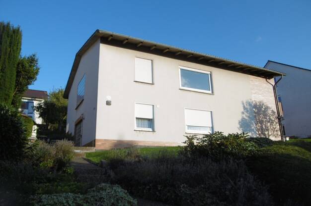 Einfamilienhaus zum Kauf 195.000 € 6 Zimmer 181 m² 680 m² Grundstück frei ab sofort Sand Bad Emstal 34308