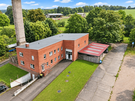 Gewerbeobjekt zum Kauf als Kapitalanlage geeignet 459.000 € 438 m² 2.300 m² Grundstück Greven Greven 19258