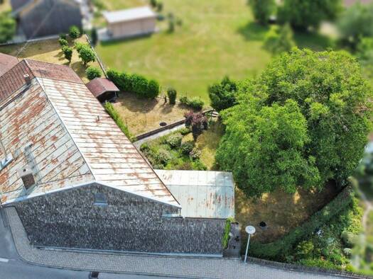 Einfamilienhaus zum Kauf 260.000 € 11,5 Zimmer 271 m² 1.055 m² Grundstück frei ab sofort Asten Tittmoning 84529