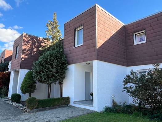 Reihenmittelhaus zum Kauf 380.000 € 4,5 Zimmer 122 m² 283 m² Grundstück frei ab sofort Spaichingen 78549