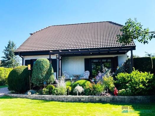 Einfamilienhaus zum Kauf 225.000 € 4 Zimmer 122 m² 1.194 m² Grundstück Strasburg Strasburg (Uckermark) 17335