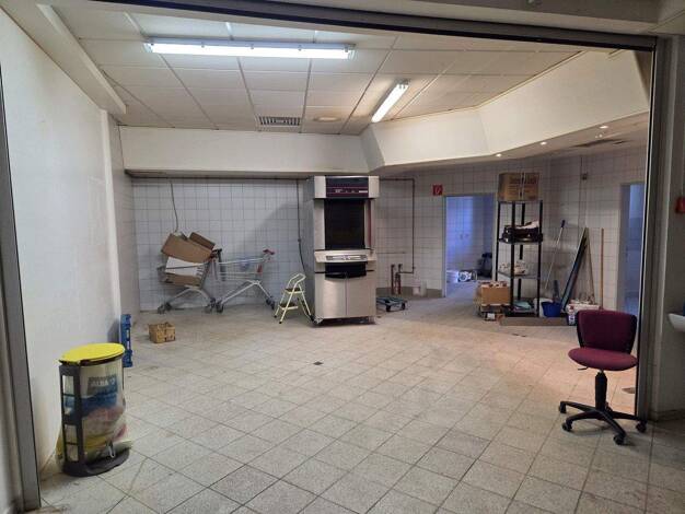 Lagerhalle zur Miete provisionsfrei 850 € 160 m² Lagerfläche Walter-Gropius-Str. 3 Hohbuch Reutlingen 72762