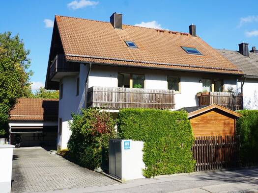 Wohnung zum Kauf 260.000 € 2 Zimmer 42,3 m² Geschoss 1/2 St.-Augustinus-Straße 69 Trudering-Riem München 81825