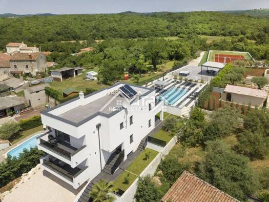 Haus zum Kauf 1.900.000 € 6 Zimmer 203 m² Vrsar Vrsar