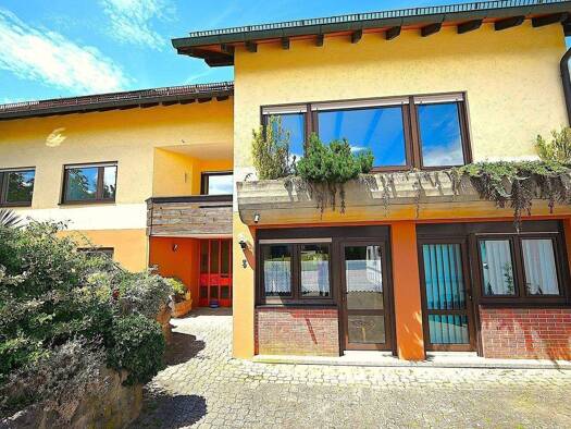 Mehrfamilienhaus zum Kauf 693.500 € 11 Zimmer 259 m² 976 m² Grundstück Baindtweg Neunheim Ellwangen (Jagst) 73479