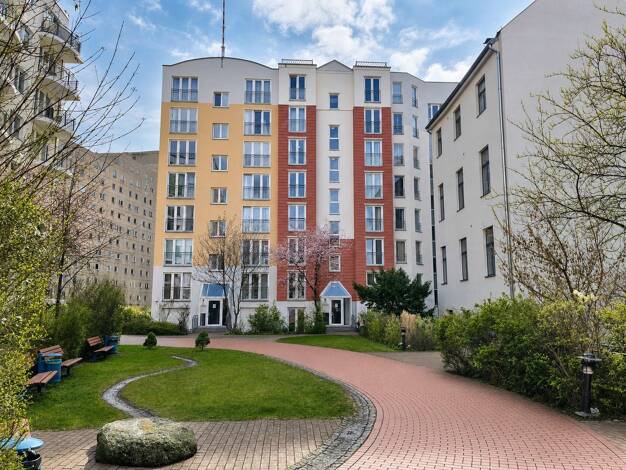 Wohnung zur Miete auf Zeit 1.800 € 2 Zimmer 42 m² frei ab 01.08.2026 Kleine Alexanderstraße 5 Mitte Berlin 10178