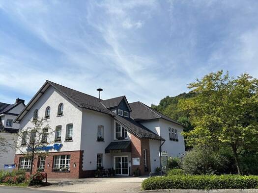 Gastronomie/Hotel zum Kauf 545.000 € 383 m² Gastrofläche 1.596 m² Grundstück Dümmlinghausen Gummersbach 51647