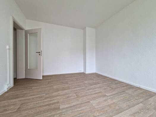 Wohnung zur Miete 235 € 2 Zimmer 40 m² 1. Geschoss frei ab sofort Lessingstraße 39 Flöha 09557