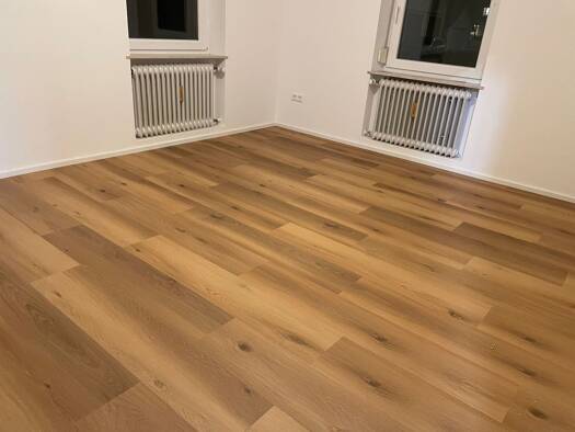 Wohnung zur Miete 1.300 € 4,5 Zimmer 95 m² Geschoss 1/2 frei ab 01.10.2026 Spaichingen 78549