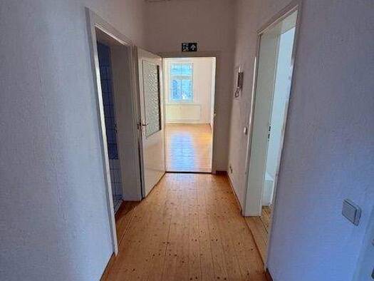 Wohnung zur Miete 515 € 2 Zimmer 57 m² 2. Geschoss frei ab sofort Hegelstraße 11 Altstadt Weimar 99423