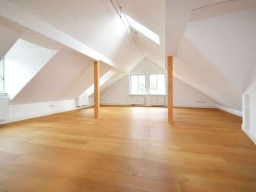 Wohnung zur Miete 1.800 € 3,5 Zimmer 160 m² frei ab 01.10.2025 Marburg 35037