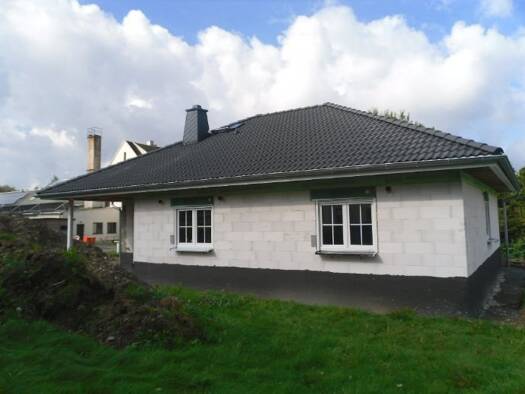 Bungalow zur Miete - Erstbezug 1.080 € 4 Zimmer 110 m² 610 m² Grundstück Crossen Zwickau 08058