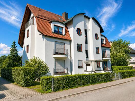 Wohnung zum Kauf als Kapitalanlage geeignet 210.000 € 3 Zimmer 82,7 m² Briesnitz Dresden 01157