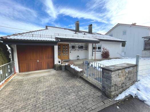 Einfamilienhaus zum Kauf 595.000 € 8,5 Zimmer 136 m² 560 m² Grundstück Albershausen 73095