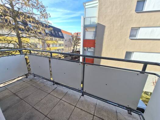 Wohnung zur Miete 1.296 € 4 Zimmer 216 m² 3. Geschoss frei ab sofort Gotha 99867
