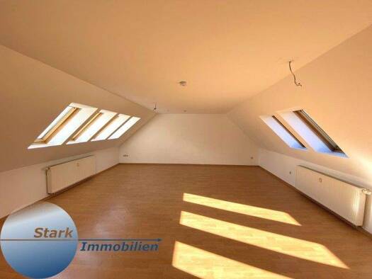 Wohnung zur Miete 500 € 4 Zimmer 116 m² 2. Geschoss frei ab sofort Marstallstr. 5 Greiz 07973