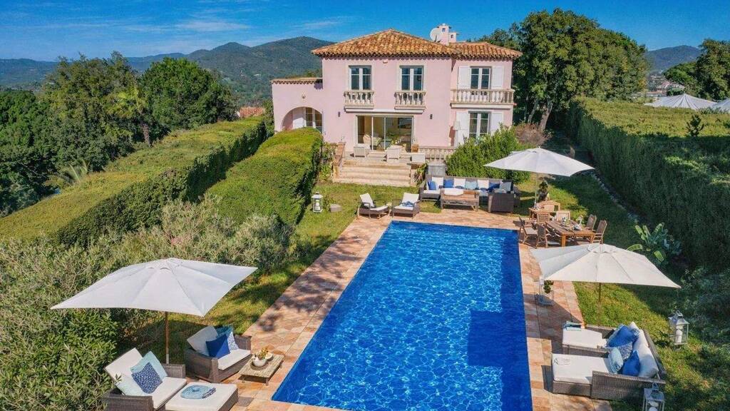 Villa zum Kauf provisionsfrei 1.450.000 € 6 Zimmer 150 m² 1.200 m² Grundstück Ville-Les Saquedes-Le Bouillonnet Sainte-Maxime 83120
