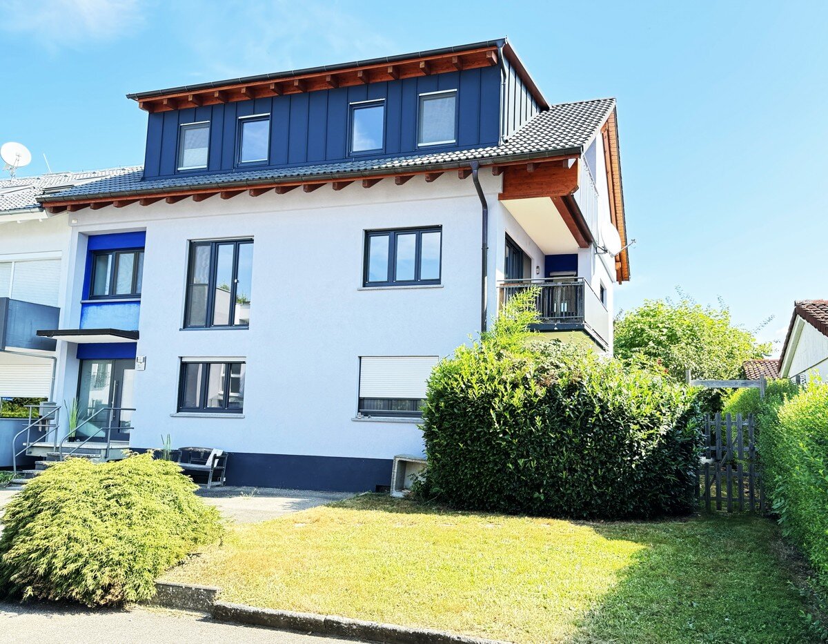 Mehrfamilienhaus zum Kauf 760.000 € 12 Zimmer 233,6 m²<br/>Wohnfläche 534 m²<br/>Grundstück Schopfheim Schopfheim 79650