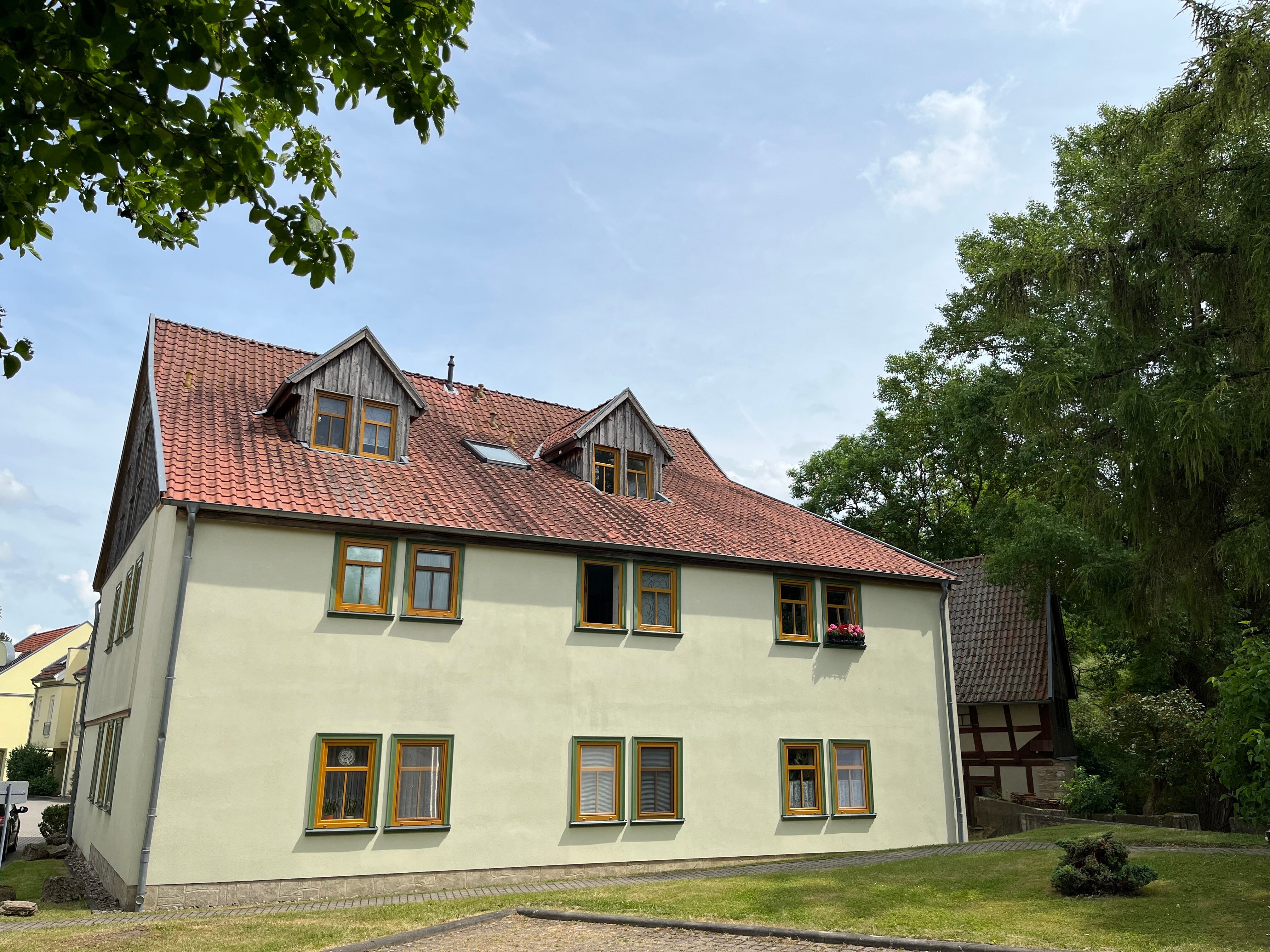 Wohnung zum Kauf 108.000 € 3 Zimmer 90,5 m²<br/>Wohnfläche 3.<br/>Geschoss Mühlhausen Mühlhausen/Thüringen 99974