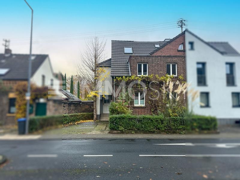 Einfamilienhaus zum Kauf 899.000 € 7 Zimmer 180 m²<br/>Wohnfläche 600 m²<br/>Grundstück Lövenich Köln 50859