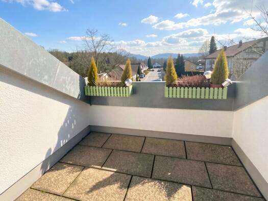 Wohnung zur Miete 830 € 2 Zimmer 55 m² 4. Geschoss frei ab sofort Feldbergstraße 2 Singen Singen (Hohentwiel) 78224