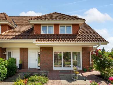 Einfamilienhaus zum Kauf 399.000 € 5 Zimmer 127,5 m² 379 m² Grundstück Schwerin 19057