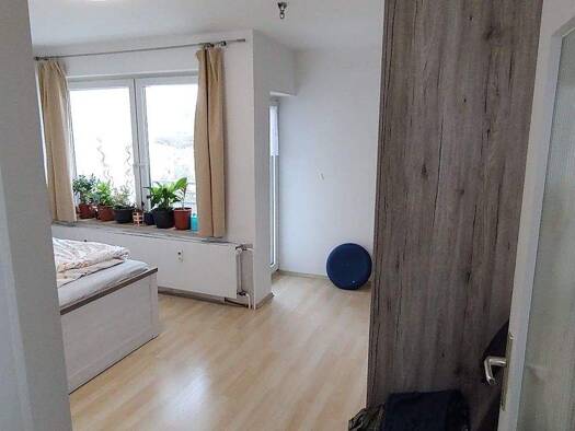 Wohnung zur Miete 680 € 4 Zimmer 72,4 m² 2. Geschoss frei ab 01.05.2026 Dollmannstr. 29 Ansbach 91522