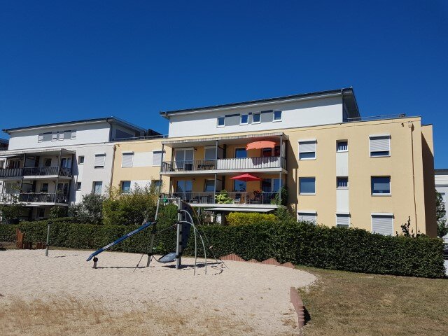 Wohnung zur Miete 800 € 4 Zimmer 101,4 m²<br/>Wohnfläche ab sofort<br/>Verfügbarkeit Kirschbaumallee Großauheim Hanau 63457