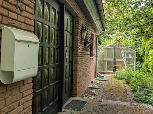 Mehrfamilienhaus zum Kauf 340.000 € 7 Zimmer 155 m² 604 m² Grundstück Fröndenberg Fröndenberg/Ruhr 58730