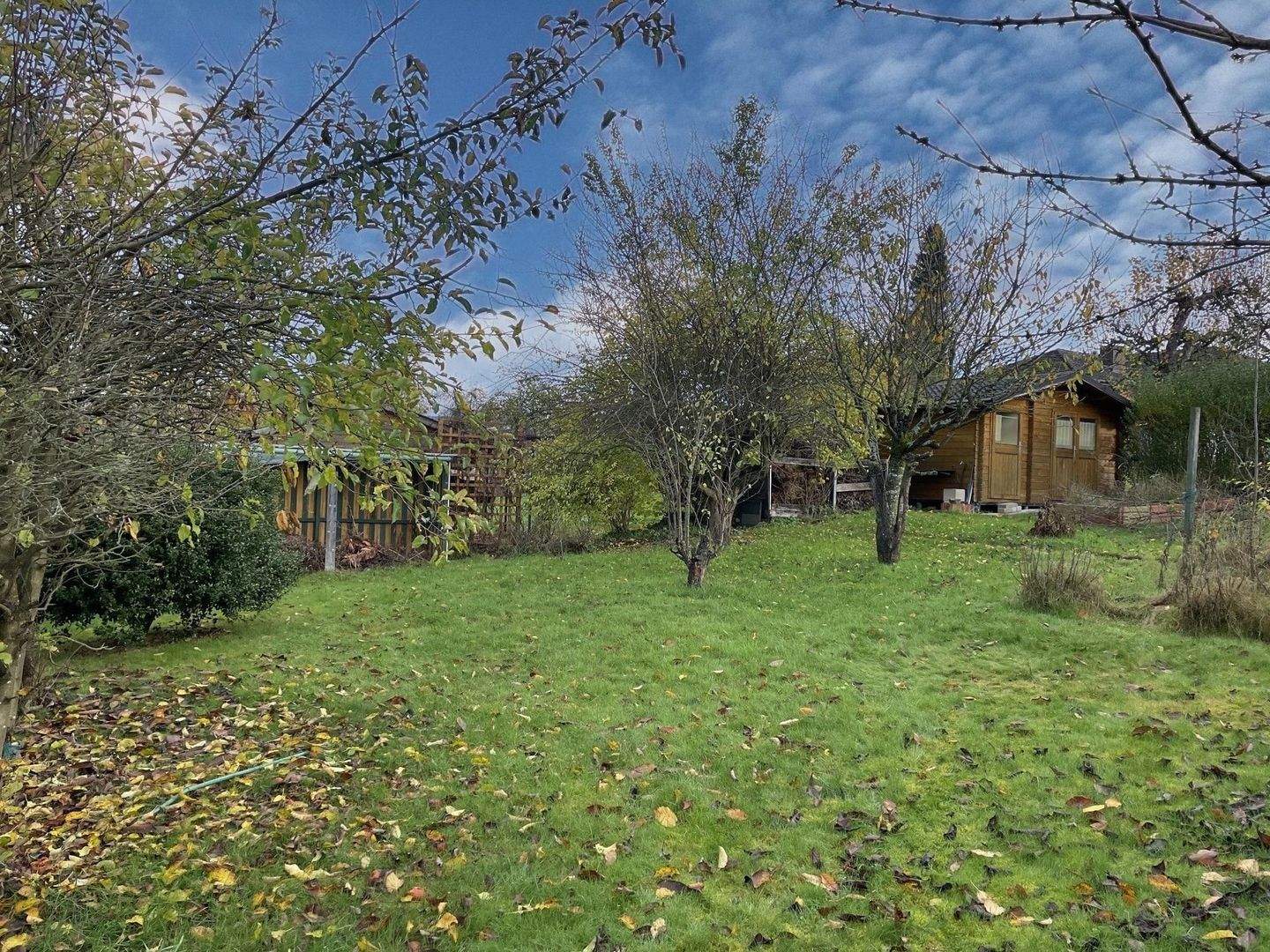 Immobilie in Wesertal - Gepflegter Bungalow mit liebevoll angelegtem Garten in Wesertal-Lippoldsberg - Bild 3