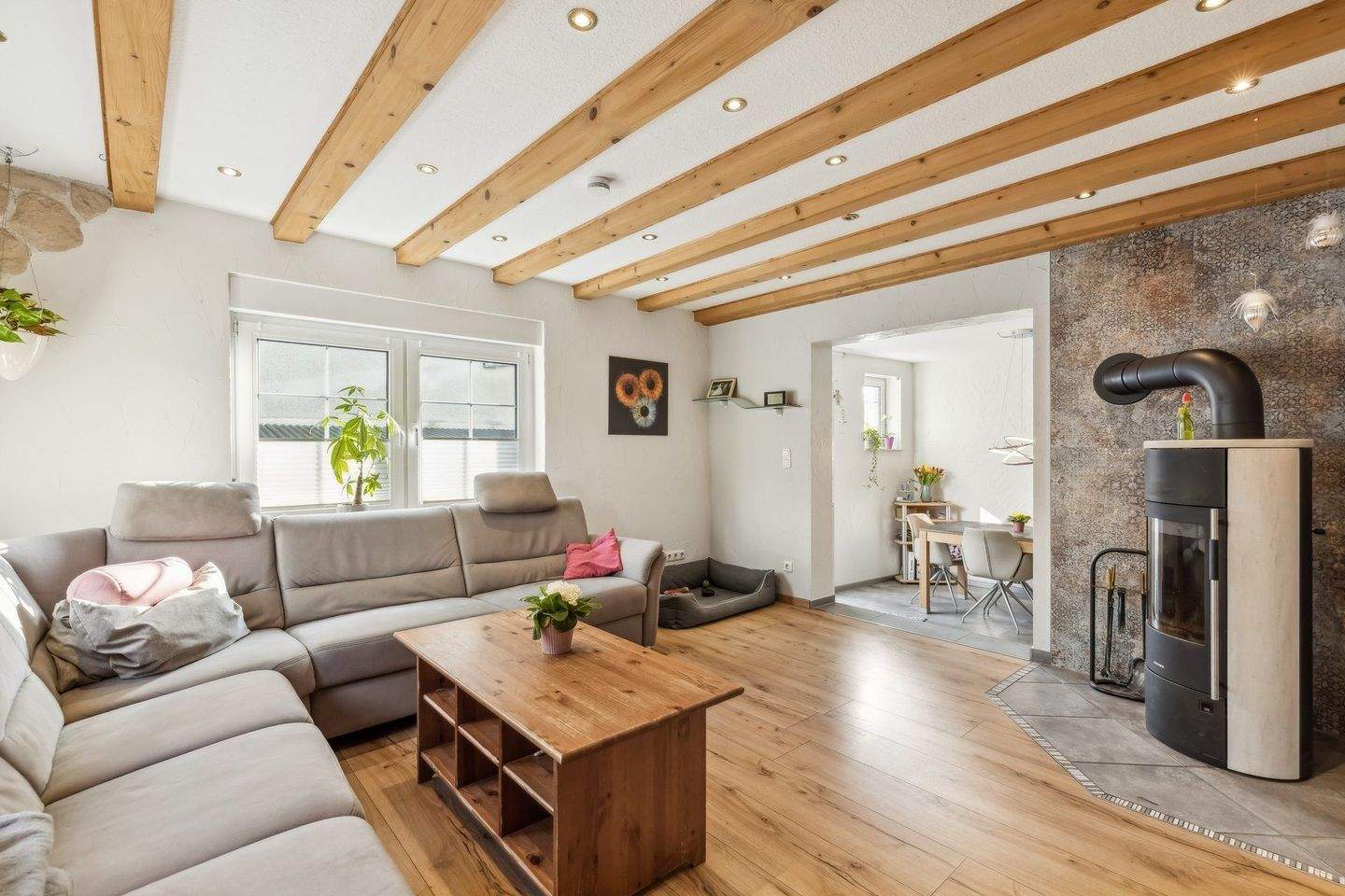 Immobilie in Lich - Charmantes Einfamilienhaus in der Kernstadt von Lich - Bild 2