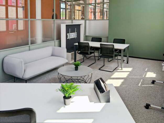 Bürofläche zur Miete provisionsfrei 659 € 15 m² Bürofläche Zwickauer Straße 145 Kappel Kappel 9116