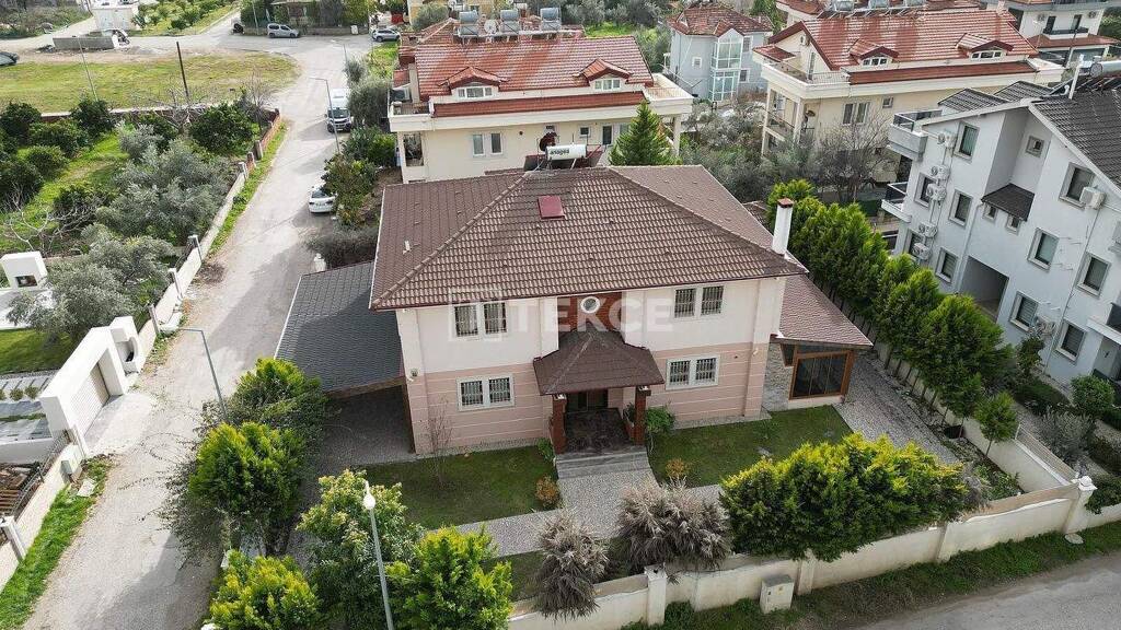 Haus zum Kauf 977.000 € 280 m² 591 m² Grundstück Fethiye