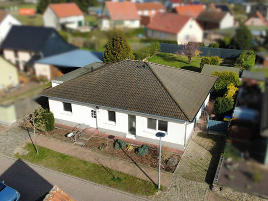 Bungalow zum Kauf 299.000 € 4 Zimmer 119 m² 720 m² Grundstück Niegripp Burg / Niegripp 39288