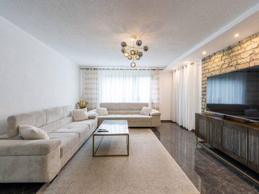 Wohnung zum Kauf 328.000 € 4 Zimmer 109 m² 2. Geschoss Waldshut Waldshut-Tiengen 79761