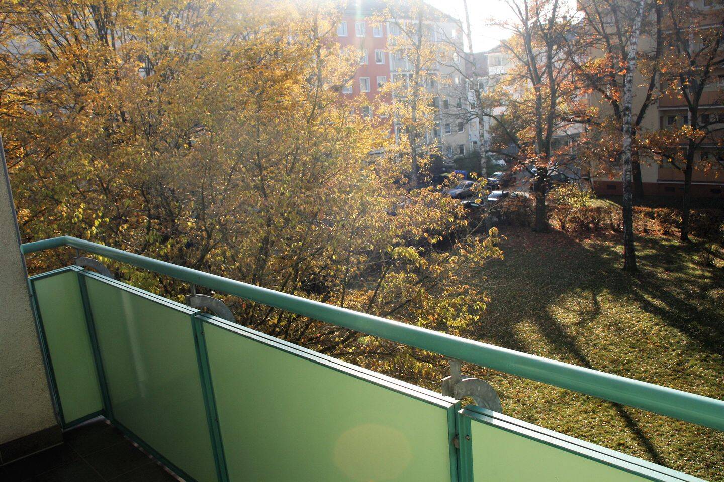 Lichtdurchflutete 2-Zi-Wohnung mit Süd-/Westbalkon in der Nähe des Wöhrder See – Bauvereinstraße 21, 90489 Nürnberg – Bild 1 von 15