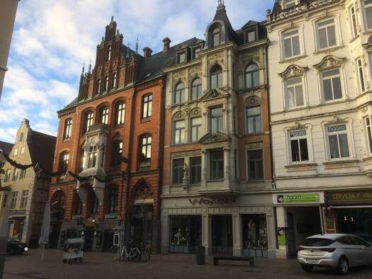 Wohnung zur Miete 407 € 2 Zimmer 54,2 m² 1. Geschoss Große Straße 79 Altstadt Altstadt 24937
