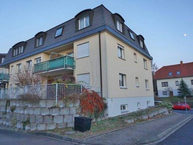 Wohnung zur Miete 285 € 1 Zimmer 31,3 m² 3. Geschoss frei ab sofort Ringstr. 23 Radebeul 01445