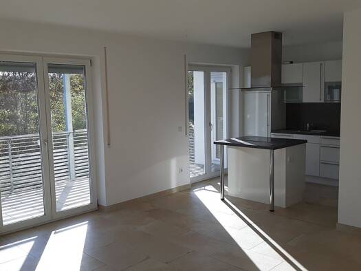 Wohnung zur Miete 880 € 4 Zimmer 93,7 m² frei ab 01.01.2027 Parsberg Parsberg 92331