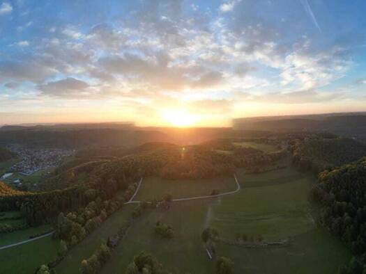 Einfamilienhaus zur Miete 1.450 € 5 Zimmer 120 m² 350 m² Grundstück frei ab 01.08.2026 Gruibingen 73344