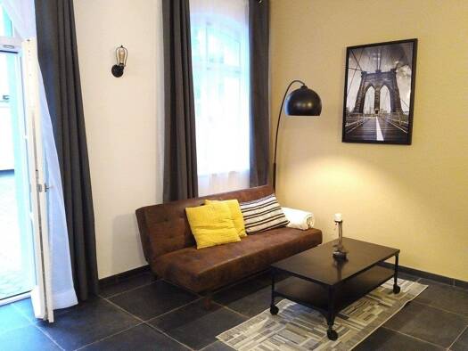 Terrassenwohnung zur Miete 840 € 2 Zimmer 54 m² frei ab sofort Tafelfeldstraße 71 Steinbühl Nürnberg 90443