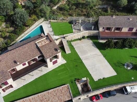 Landhaus zum Kauf - Erstbezug 3.675.000 € 8 Zimmer 600 m² 2.460 m² Grundstück Estellencs 07192