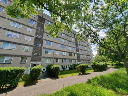 Wohnung zur Miete 502 € 4 Zimmer 90,2 m² Schönauer Ring 35 Schönau West 04205